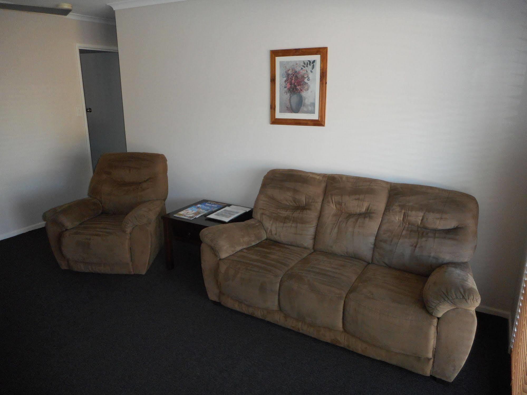 Hervey Bay Colonial Lodge Torquay Exterior photo
